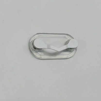 Magnetisk glasögonhållare för kläder